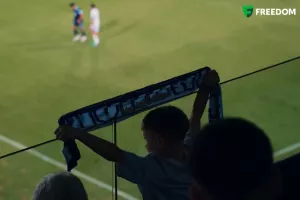 (Βίντεο) "Δεν είναι απλά 90 λεπτά. Είναι η τρέλα μας, η οικογένειά μας"