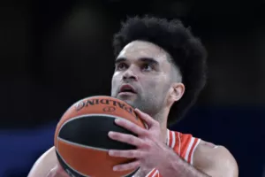 Ο Μπράιαντ αποκάλυψε τις δυσκολίες που πέρασε το καλοκαίρι με το χειρουργείο του