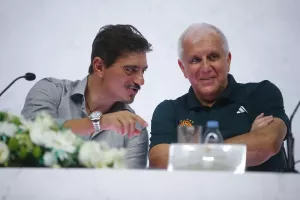 Γιαννακόπουλος για Ομπράντοβιτς: “Έχεις αυτόν που ούτε καν φαντάζονται τα διάφορα ποντίκια να προσπαθήσουν να δημιουργήσουν πρόβλημα”