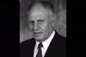 Εθνικός Λατσιών/Αποχαιρετά τον Γιάννη Κωνσταντίνου Καλλικά