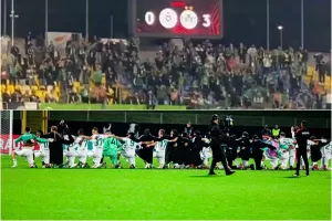 Μετά την τριάρα/ Οι παίκτες στο πέταλο και... ένα με τον κόσμο! (Βίντεο Kerkida)