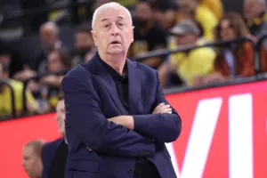 Σάκοτα: «Ήταν νίκη-μήνυμα πως είμαστε εδώ»