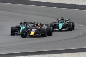 Η Red Bull είναι και πάλι το σημείο αναφοράς στο grid