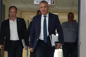 Βρούτσης: «Συστήνω άμεσα εκλογές στην ΕΟΚ»