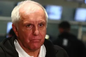 Ομπράντοβιτς: «Να δούμε την αντίδρασή μας στο πρώτο εκτός έδρας ματς»