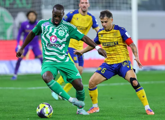 ΣΥΜΦΩΝΙΑ με Yannick Gomis