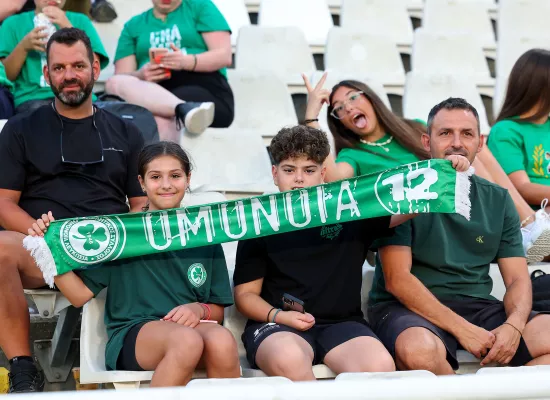 (Φώτος) Η παρουσία του "πράσινου λαού" 