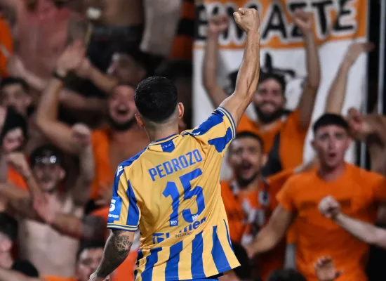 Ακόμη... ψηλότερα ο Fabricio Pedrozo! 