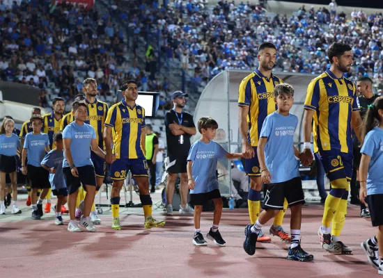 Ο Παπαγεωργίου βάζει δύσκολα στον Μαρτίνς