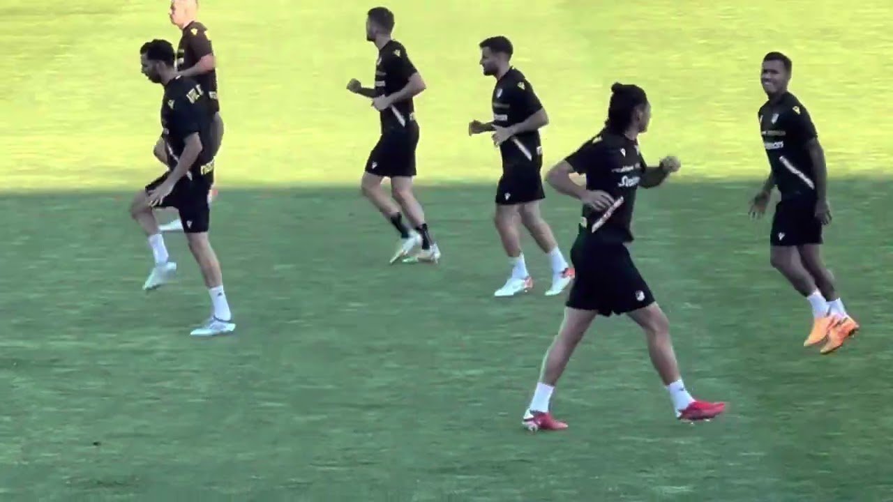 Προπόνηση ΑΠΟΕΛ Βασίλ Λέφσκι