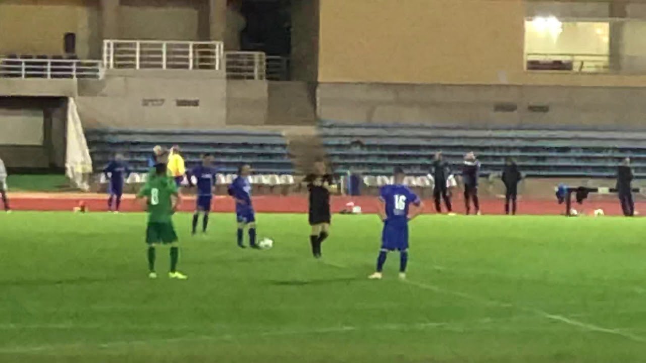 Check goal-possible offside