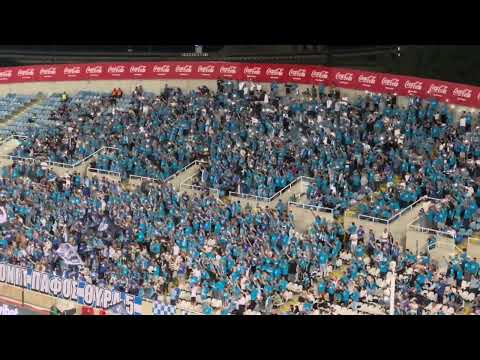 Άναψαν τα φλας οι Παφίτες