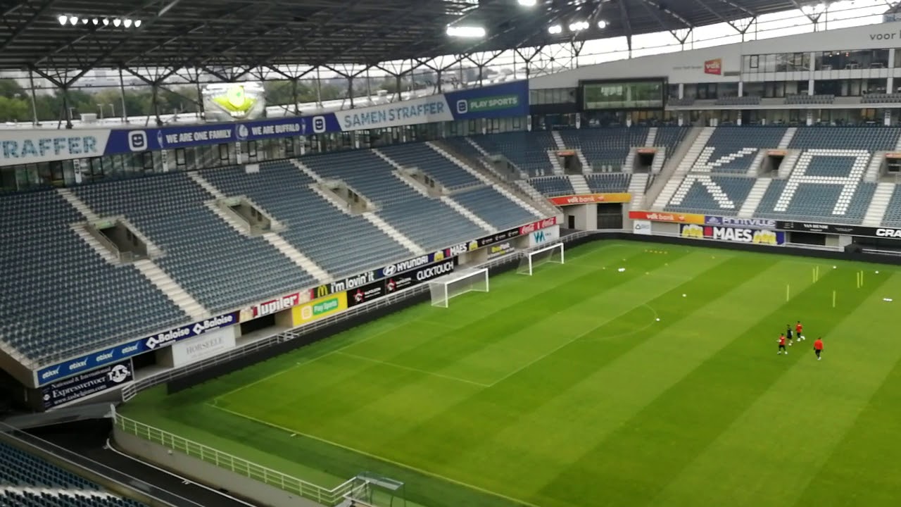 Η ΑΕΚ στο Ghelamco Arena