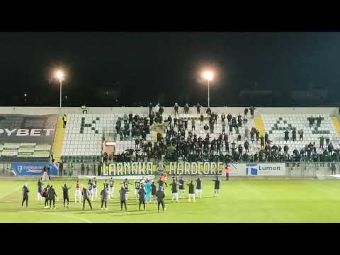 Πανηγύρια μετά την νίκη της ΑΕΚ στην Περιστερώνα