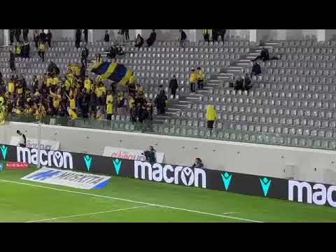 Οι ΑΕΛίστες ζήτησαν το κύπελλο