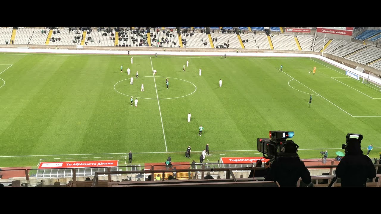 Standing ovation σε Ασημένο
