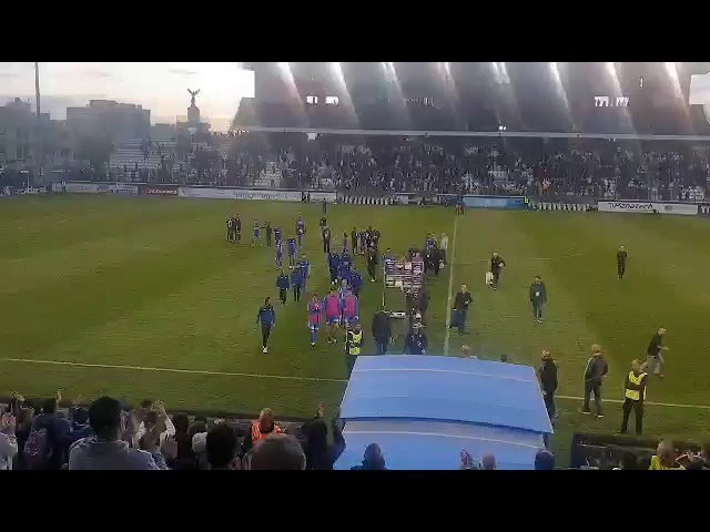 ΦΙΝΑΛΕ και αποθέωση σε Τιμούρ και παίκτες
