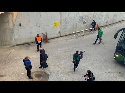 Άφιξη αποστολής Ομόνοιας για το ντέρμπι με το ΑΠΟΕΛ (25/2/22)