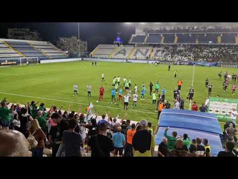 Αποθεώθηκαν... μετά την ήττα οι παίκτες του Άρη!