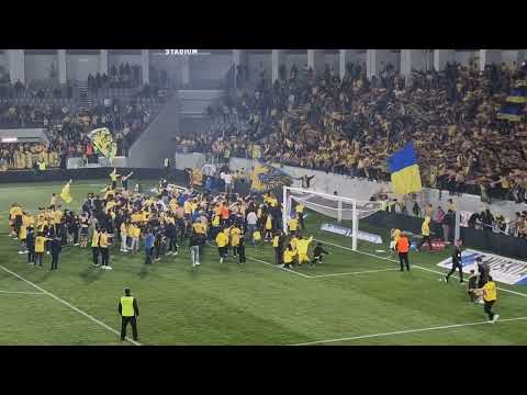 ΑΕΛίστες με παίκτες μετά την πρόκριση στον τελικό